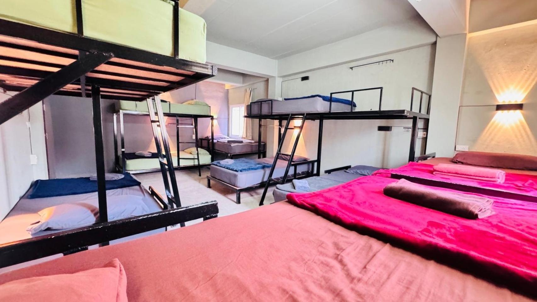Stay At Moon Hostel Haad Rin Exterior photo